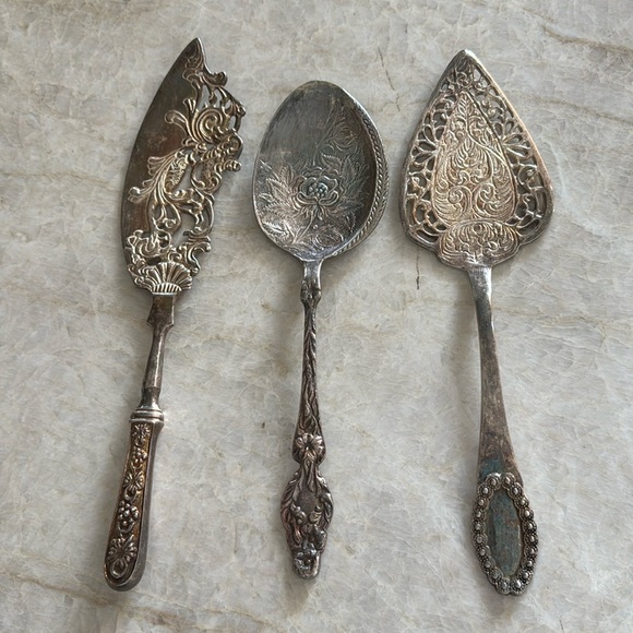 Vintage 3 Piece Set Large 11" Serving Utensils No Markings Various Brands - Picture 1 of 5